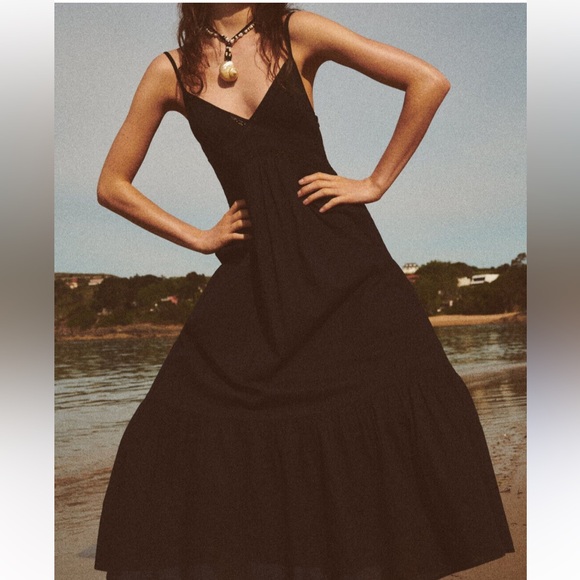 ZARA LACE INSERT MIDI DRESS - Picture 4 of 8